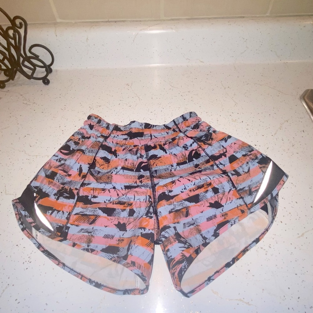 Lululemon Hotty Hot Shorts 🛍